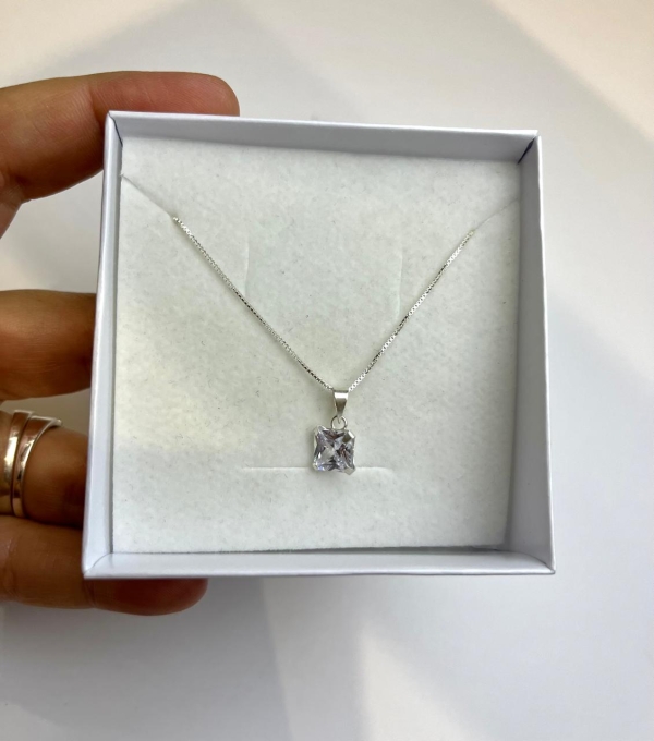 Gargantilha ponto de luz quadrado 7 mm zirconia cristal corrente veneziana 45 cm prata 925