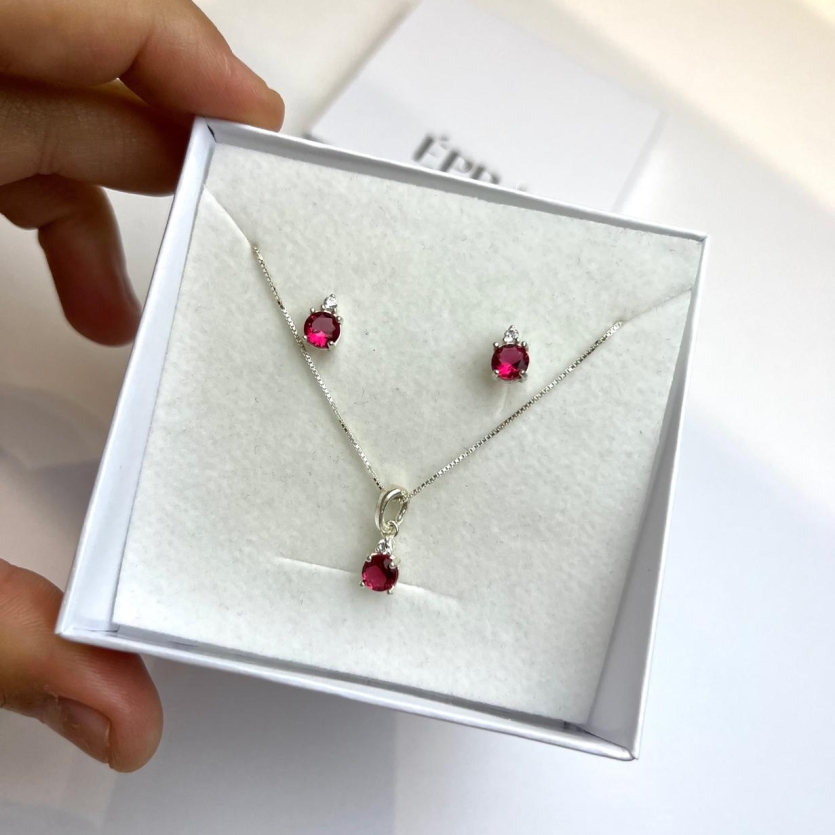 Conjunto circulo ponto de lua zirconia rubi e corrente 45 cm prata 925