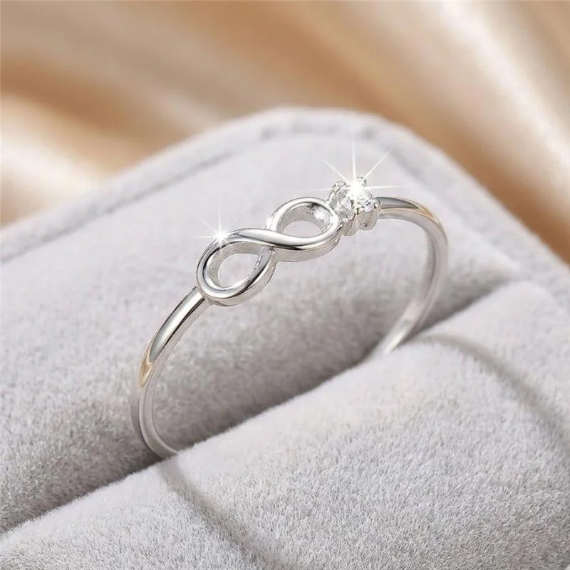 ANEL INFINITO COM ZIRCÔNIA DE PRATA 925 - Imagem 2