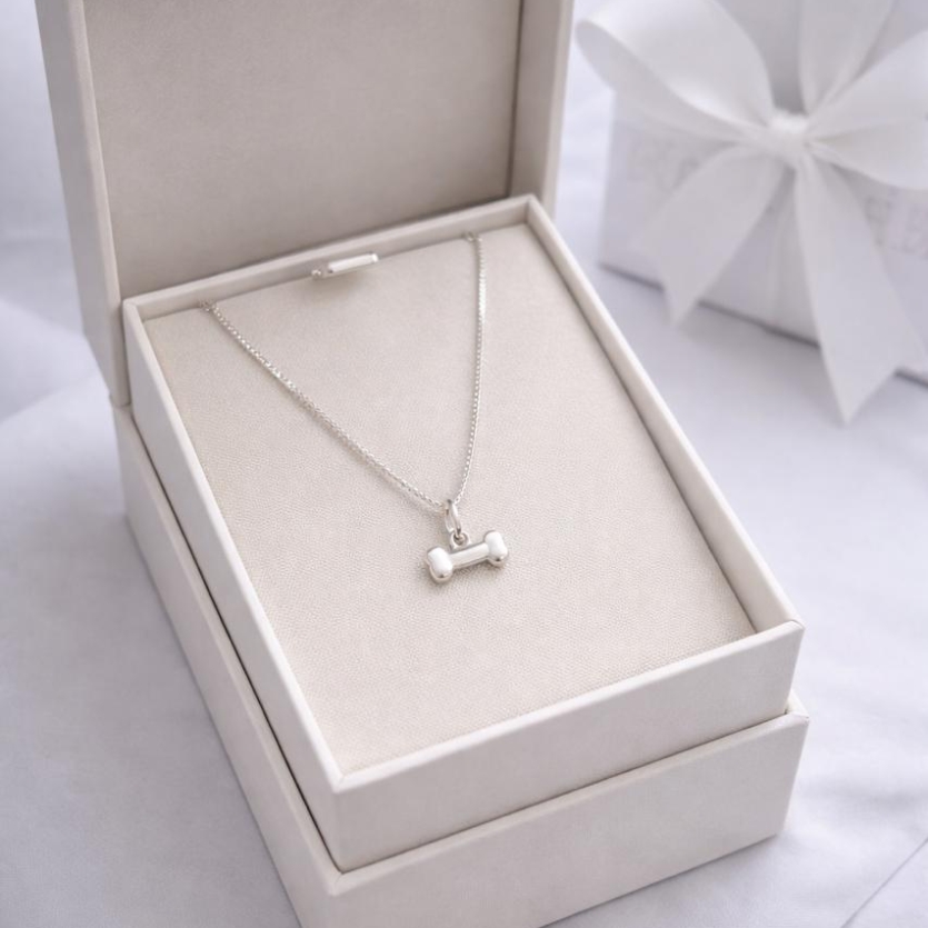 Gargantilha mino osso 9mm corrente 44 cm prata 925