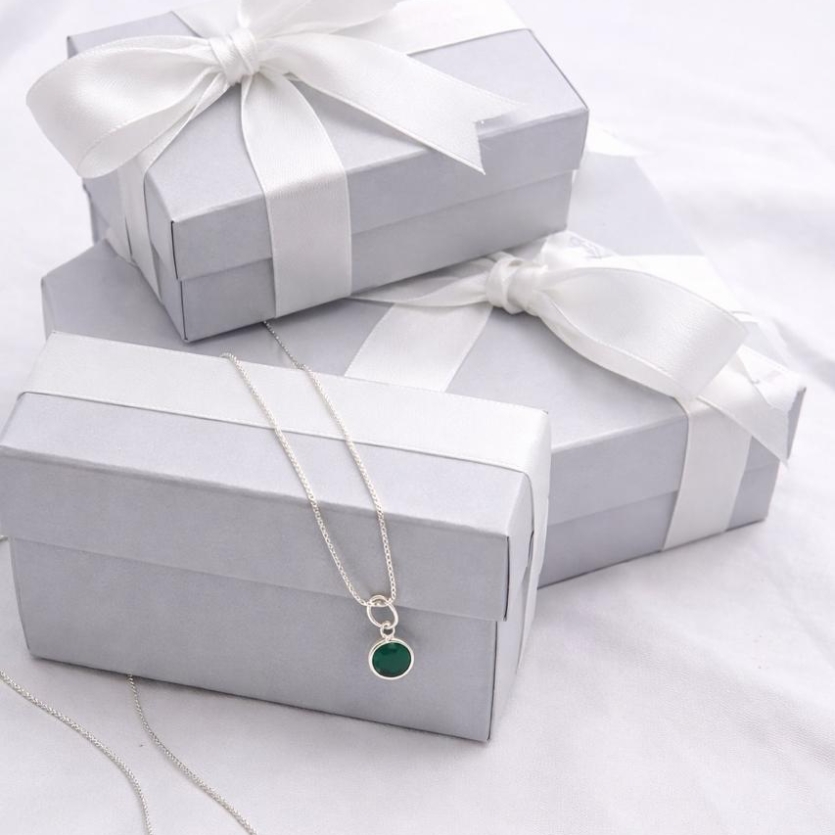 Gargantilha ponto de luz  esmeralda 6 mm prata 925